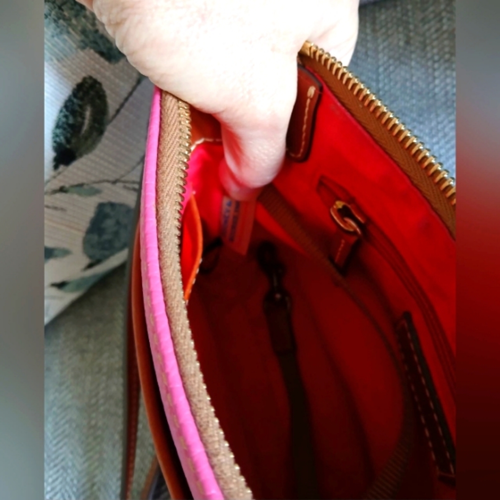 NWOT Dooney & Bourke Pebble Grain Ginger Crossbody Bag - Picture 6 of 12